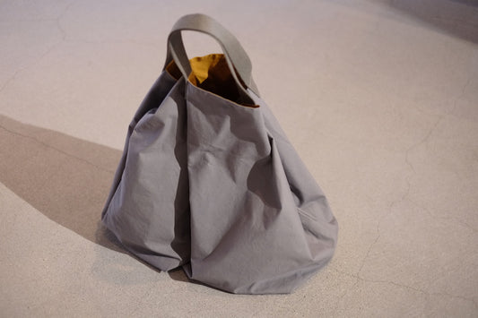 vanessa bullick - swimming beach bags / Short handles