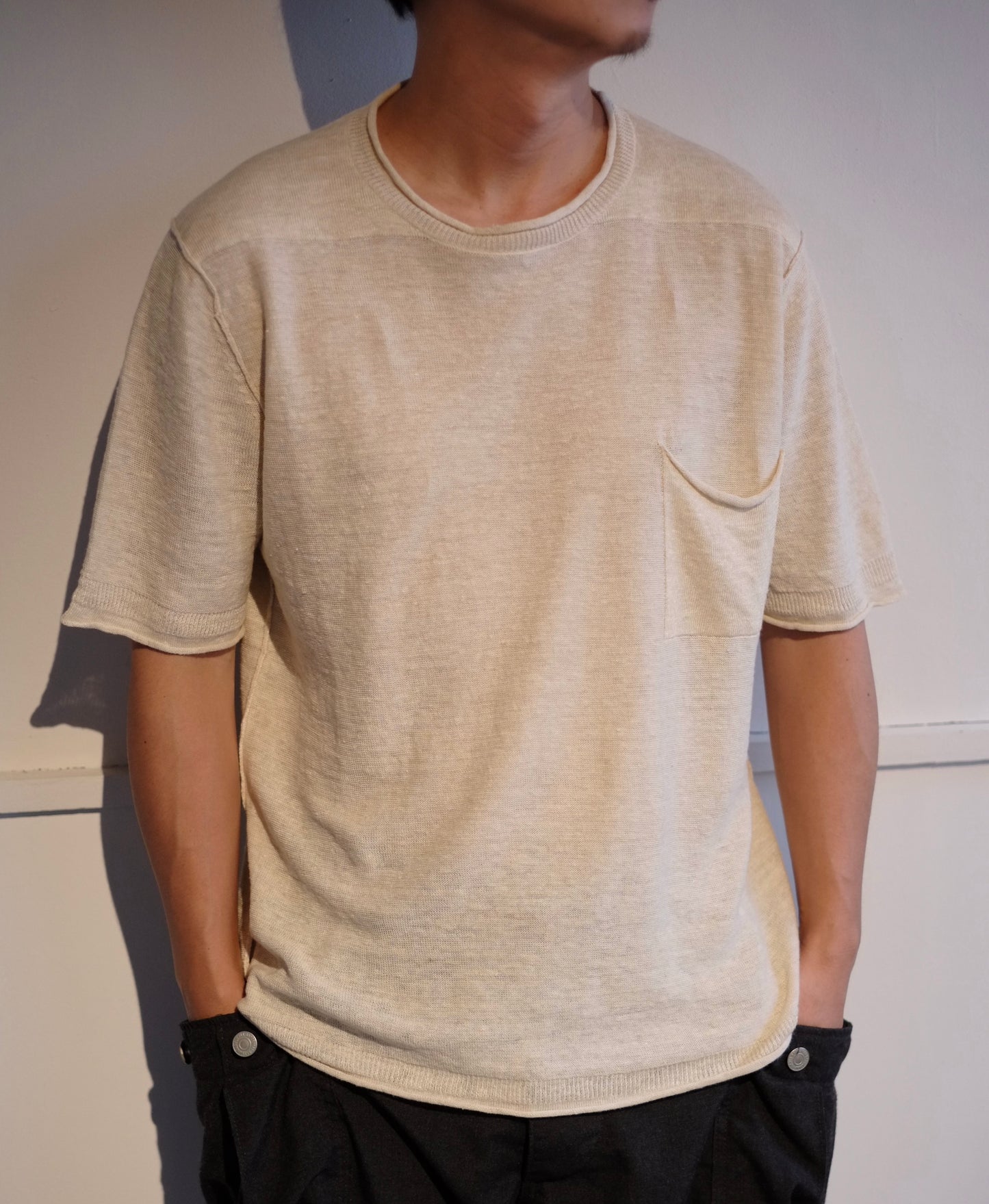 Motiv Mfg /モチーフ マニファクチャリング/ "Fully Fashined Linen Knit Tee"