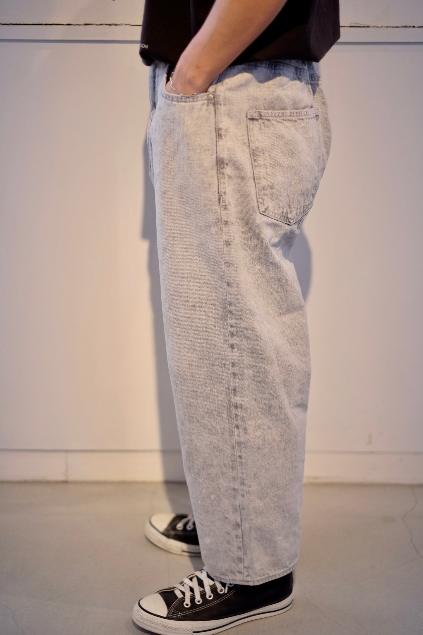 tsuzuli / ツヅリ "EZ DENIM 5PPANTS NARROW FIT FADE”