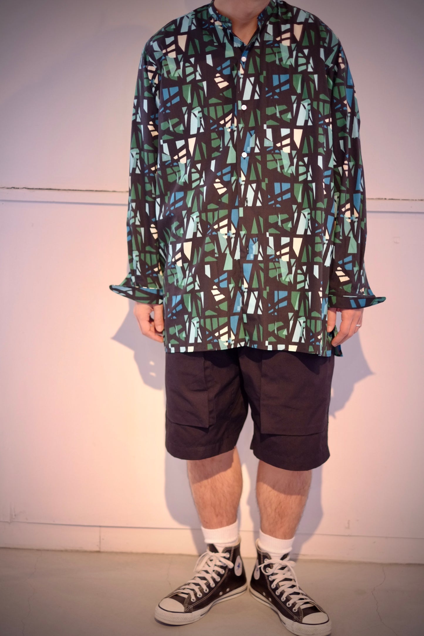 HEUGN / ユーゲン "SHIRT075 Morris print"
