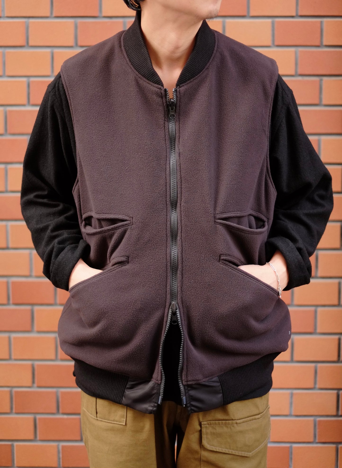 SASSAFRAS / ササフラス "Wheel Barrow Vest"