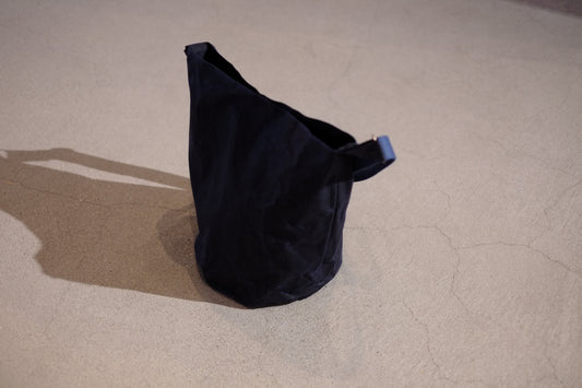 vanessa bullick - medium oilskin bucket bags