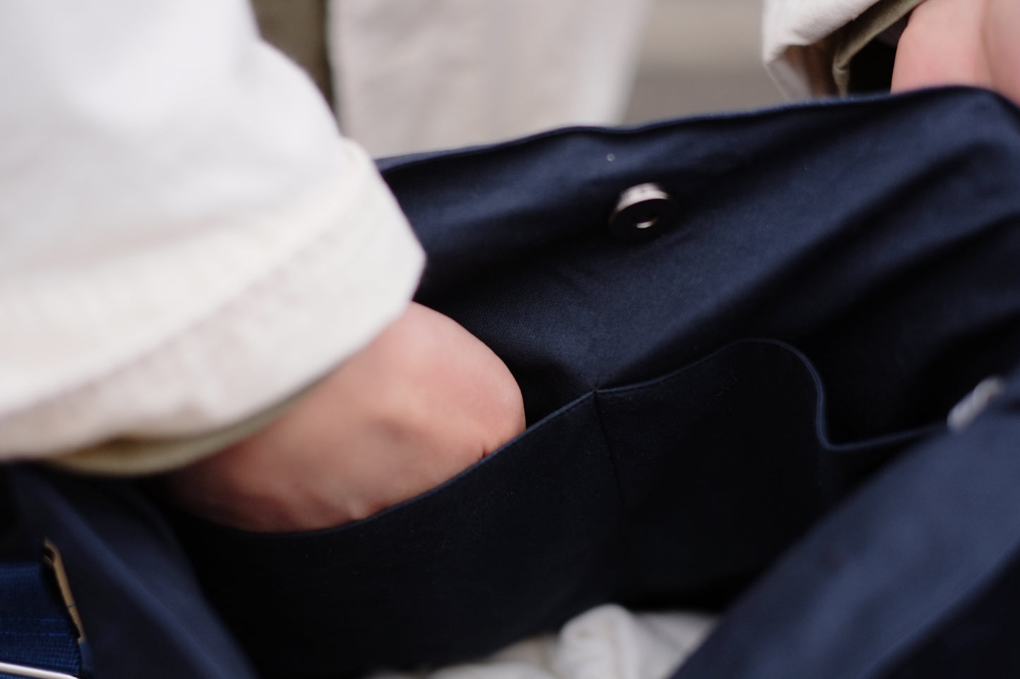 vanessa bullick / medium oilskin bucket bags