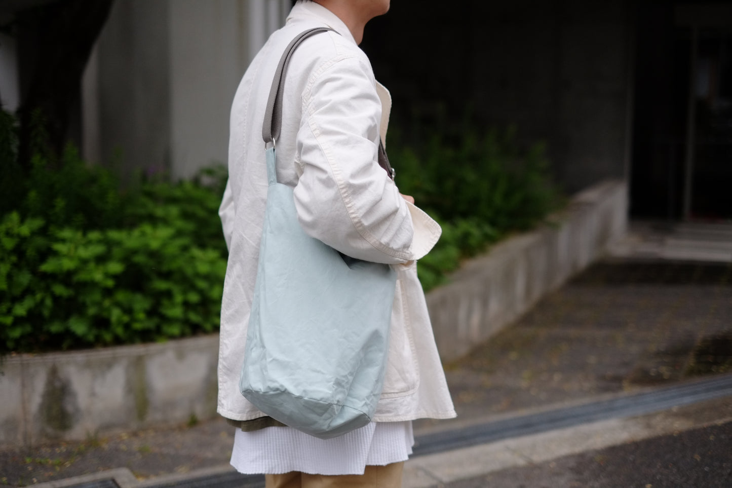 vanessa bullick / medium oilskin bucket bags