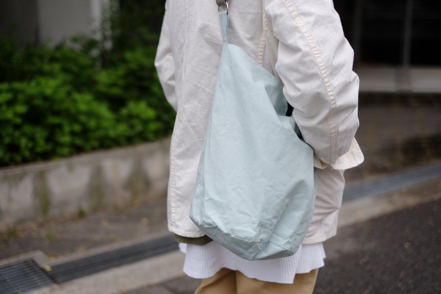 vanessa bullick / medium oilskin bucket bags