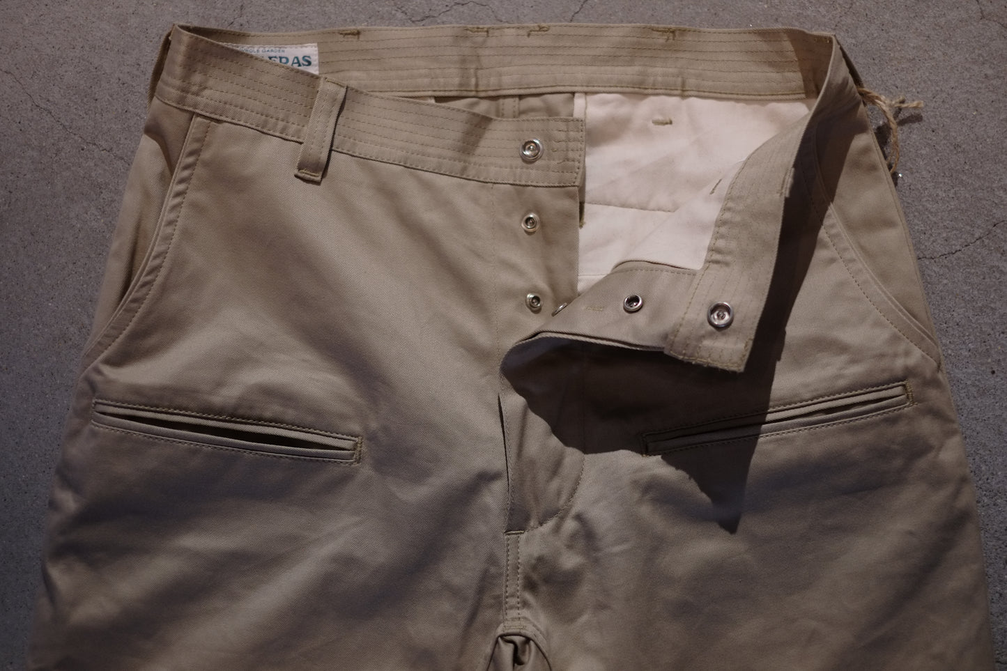 SASSAFRAS - Wheel Barrow Pants