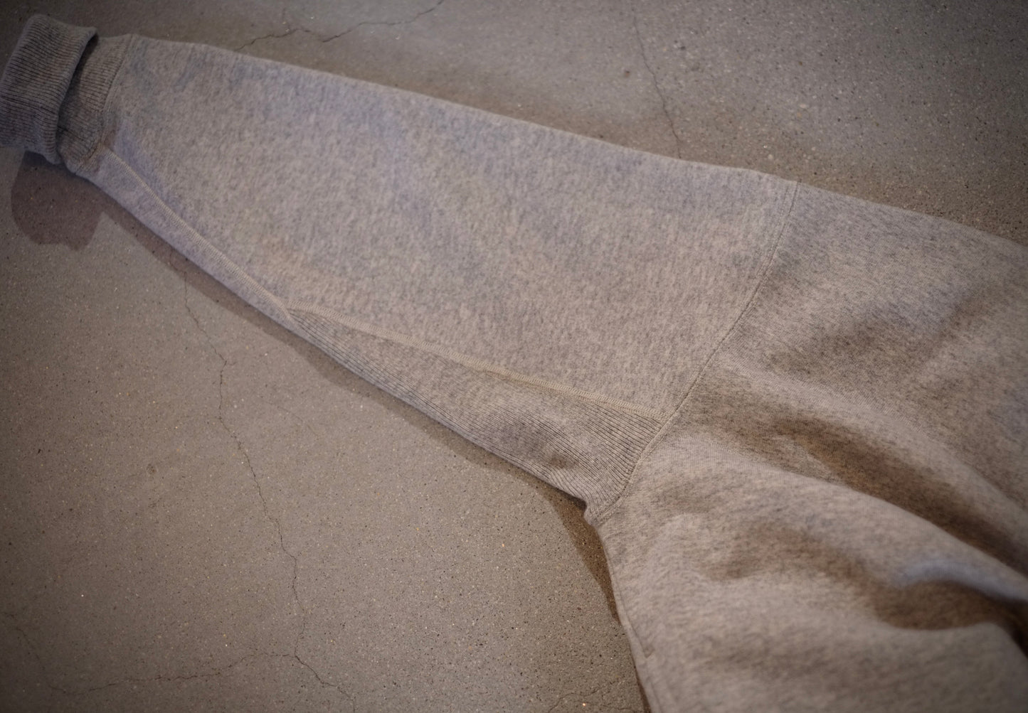 slopeslow / スロープスロー "turtle neck sweatshirt”