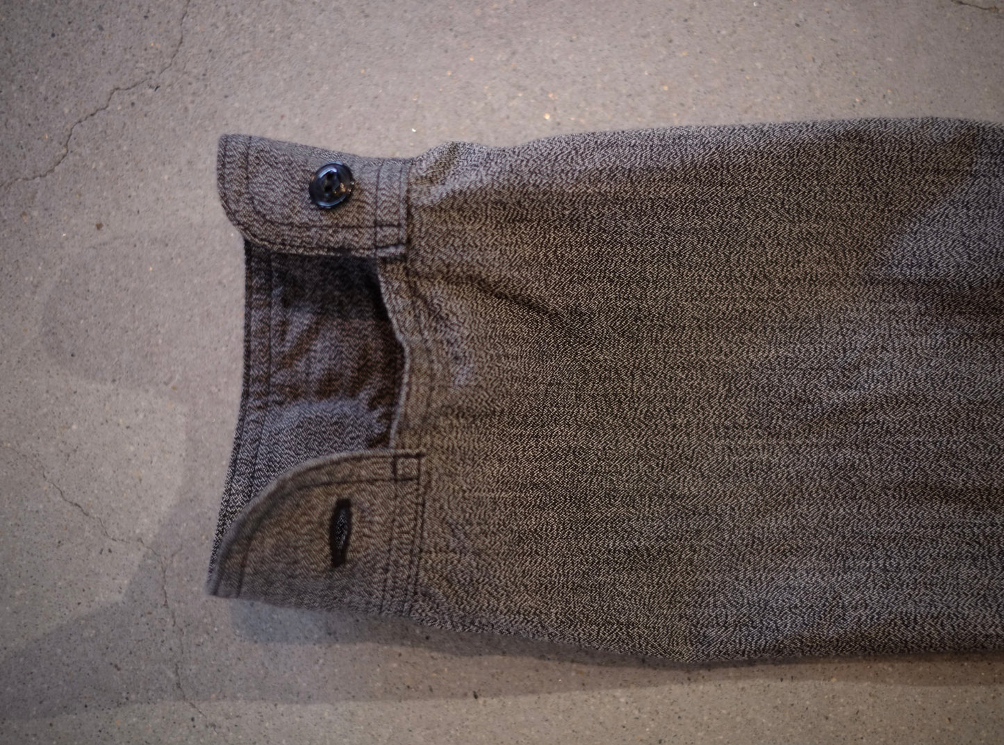 WASEW / ワソー “ WORKAHOLIC WITHOUT POCKET”
