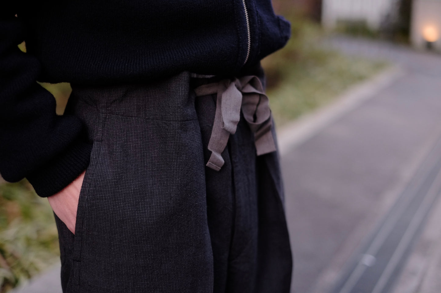25SS Motiv mfg / モチーフマニュファクチャリング "Free Pleats Trousers"