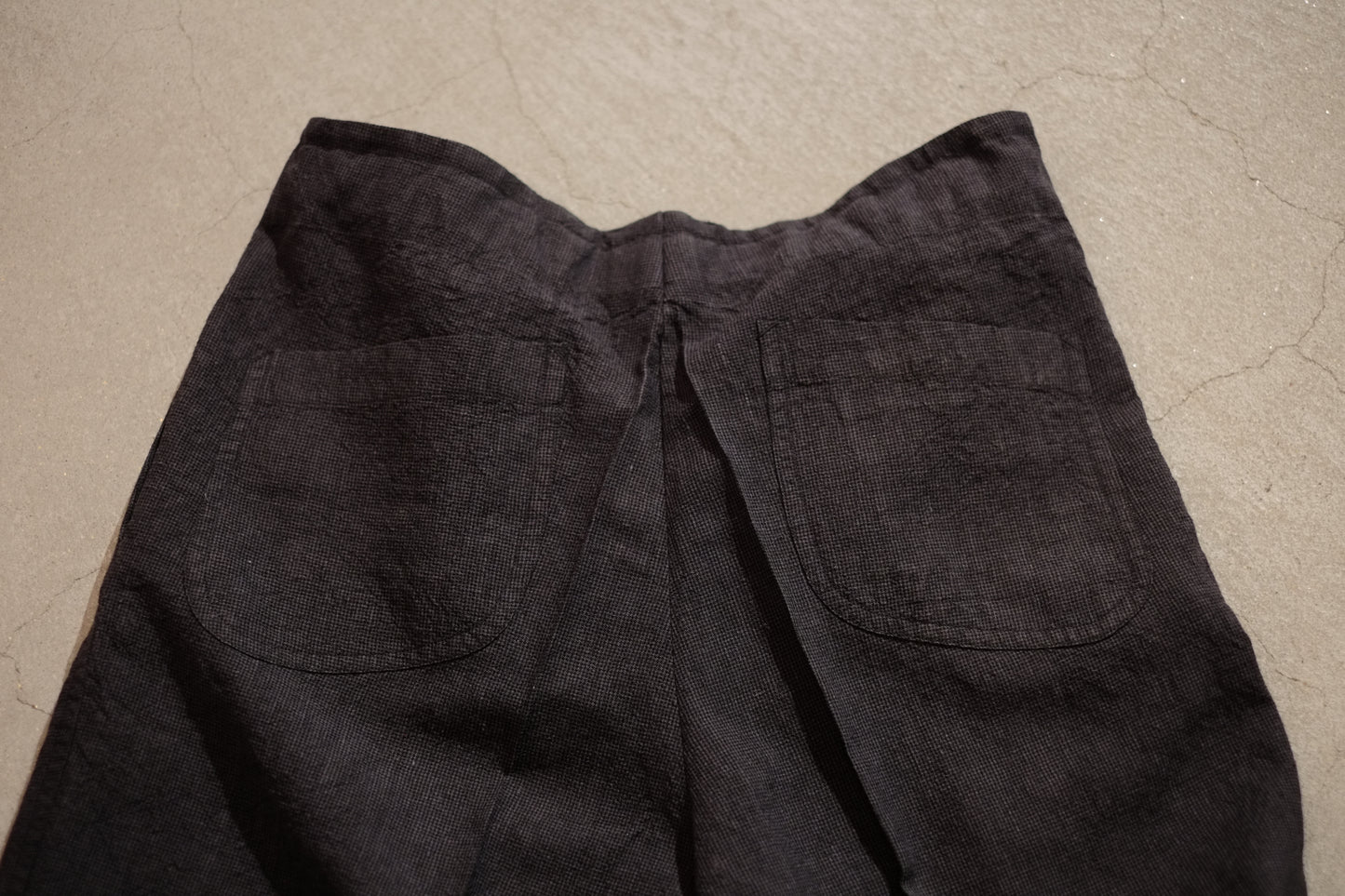 25SS Motiv mfg / モチーフマニュファクチャリング "Free Pleats Trousers"
