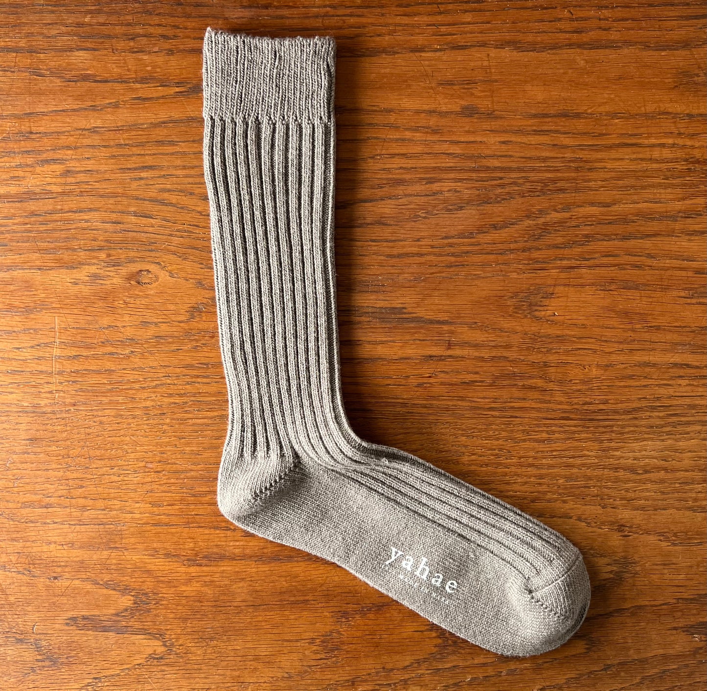 yahae / ヤハエ "ORGANIC COTTON BLENDED YAK RIBBED SOCKS"