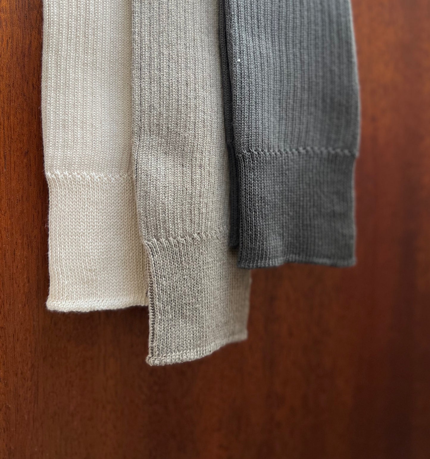 yahae / ヤハエ "ORGANIC COTTON 100% RIBBED SOCKS”