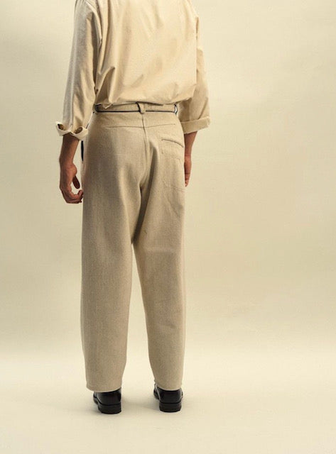 Motiv Mfg /モチーフ マニファクチャリング / "Pleat denim Trousers"