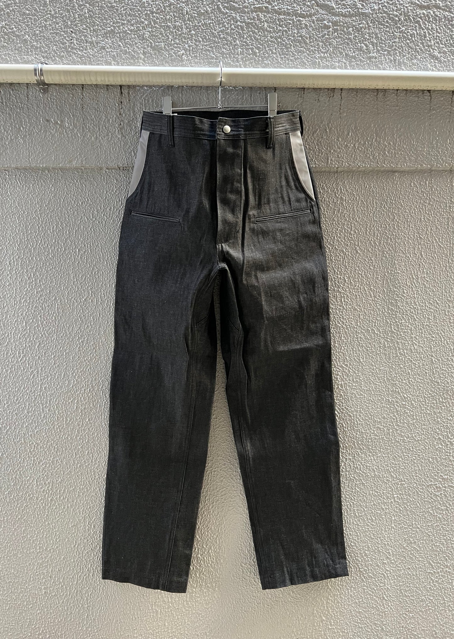 SASSAFRAS / ササフラス "Wheel Barrow Pants"