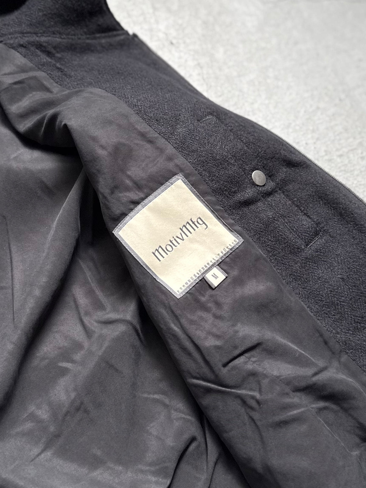 Motiv mfg - Shiff hooded jacket