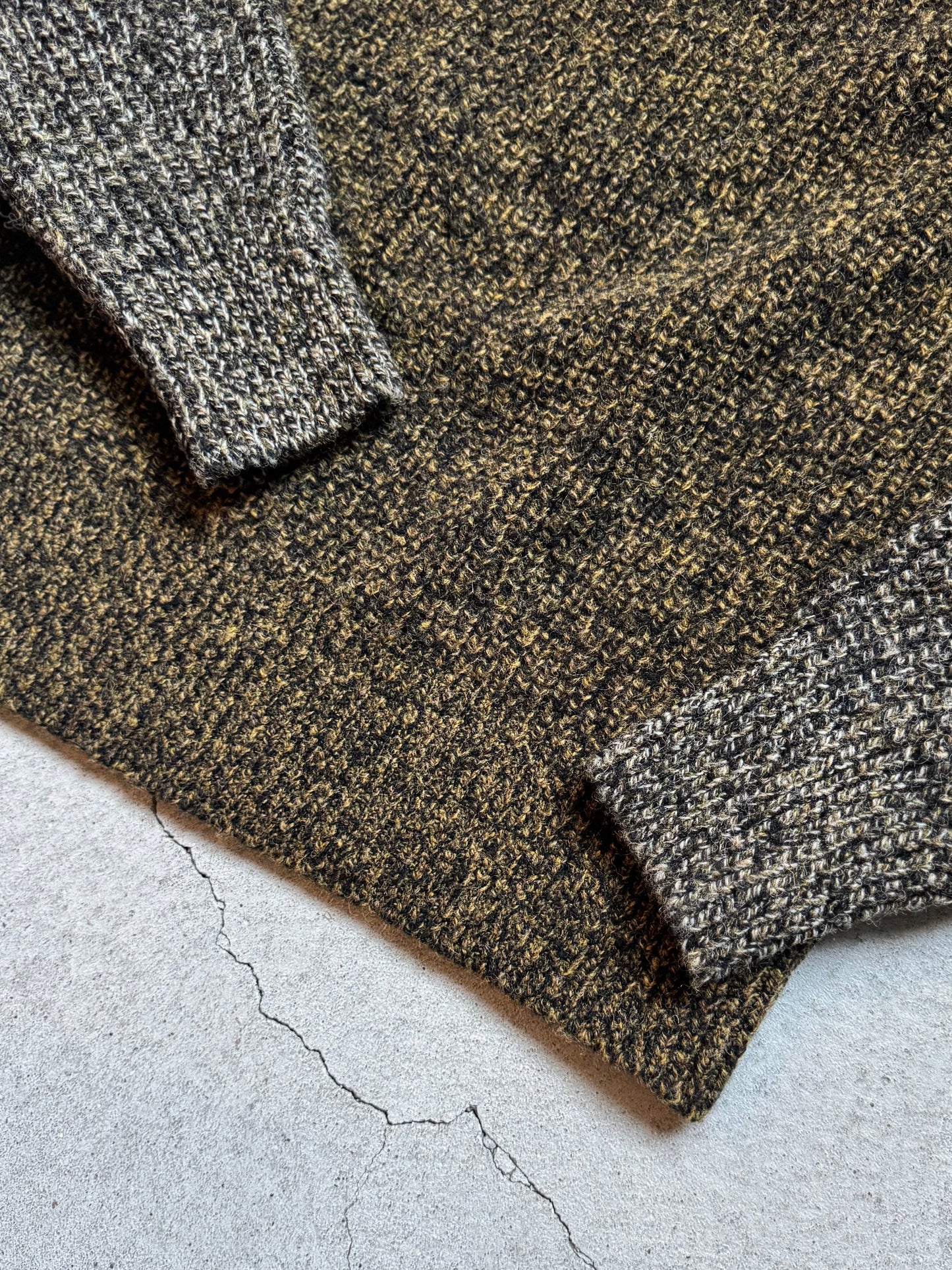 25AW slopeslow - crew neck sweater