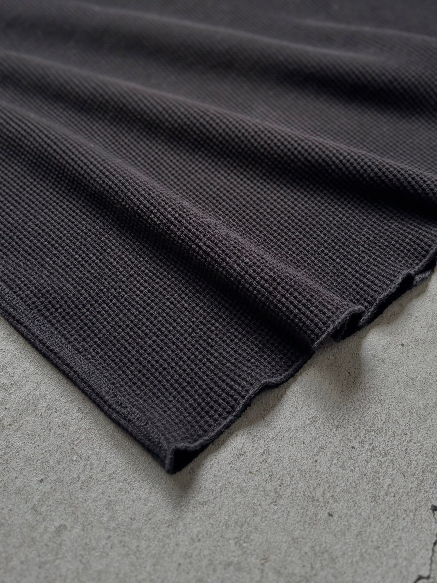 COLLECTION 003 WONDER ROOM ESSE - The Waffle