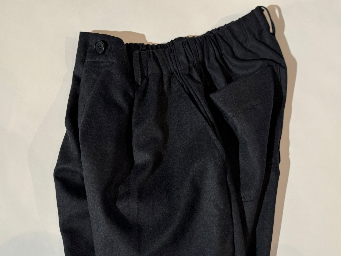 24AW la favola / ラファーボラ "EASY PANTS W/SHIRRING"