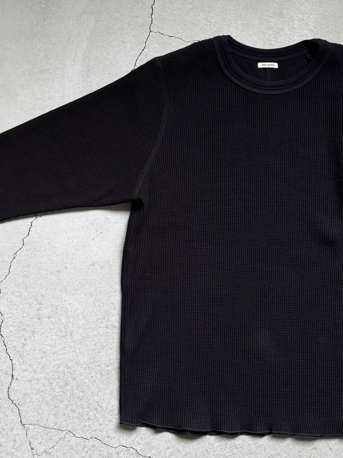 COLLECTION 003 WONDER ROOM ESSE - The Waffle