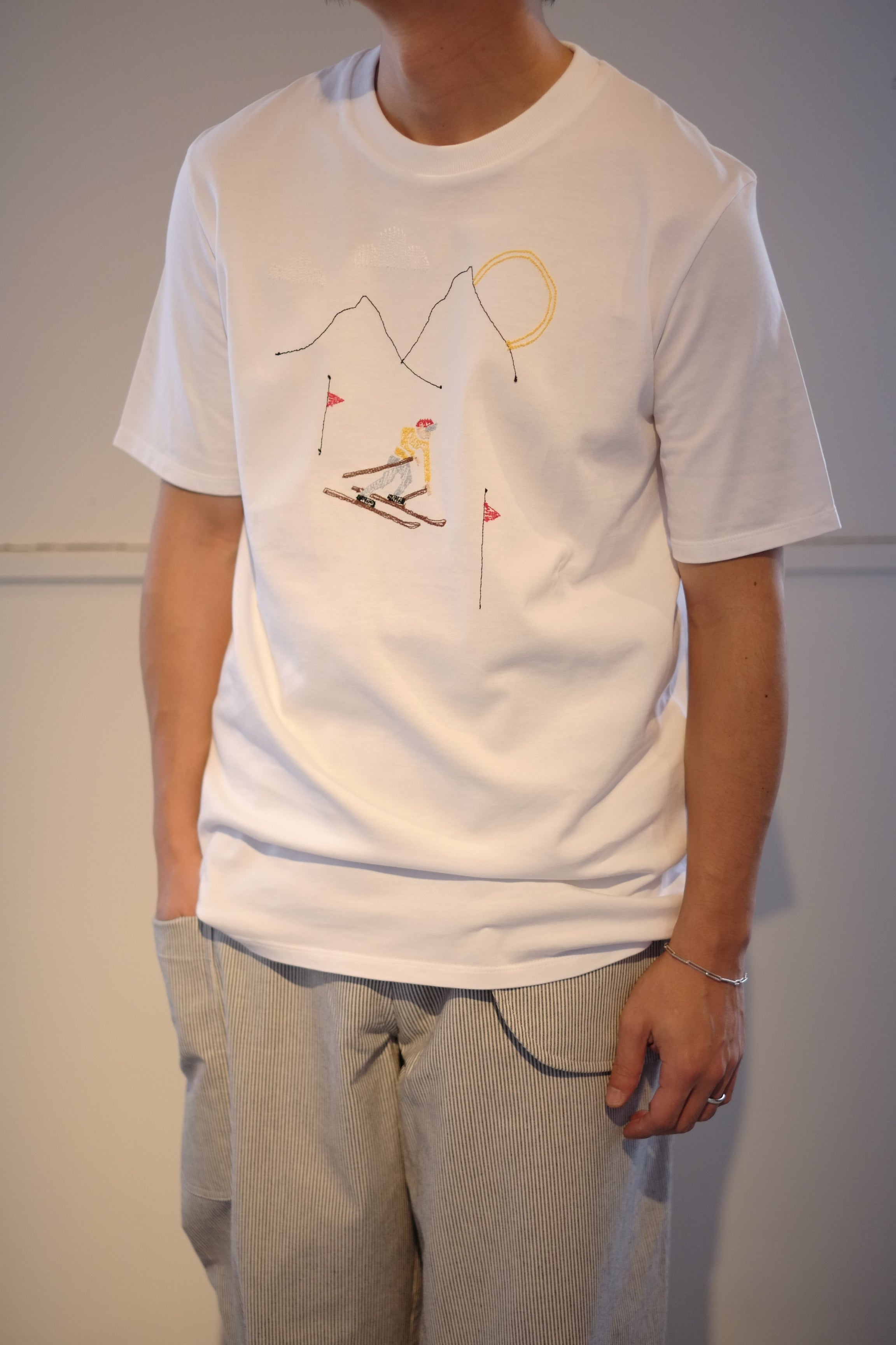 Bengt Paris ベンクトパリ　刺繍Tシャツ　M