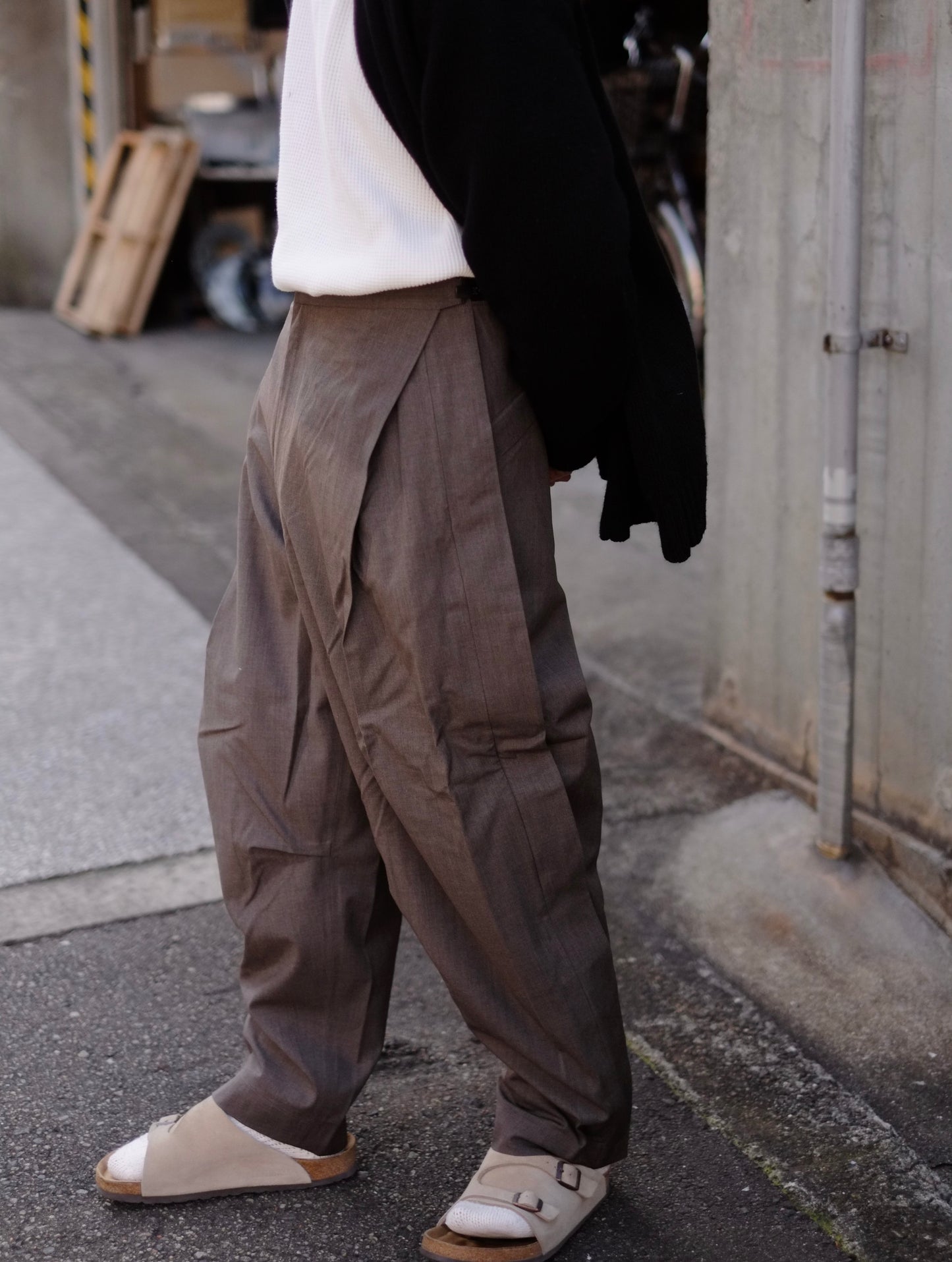 Motiv Mfg /モチーフ マニファクチャリング "Kinetic Trousers”