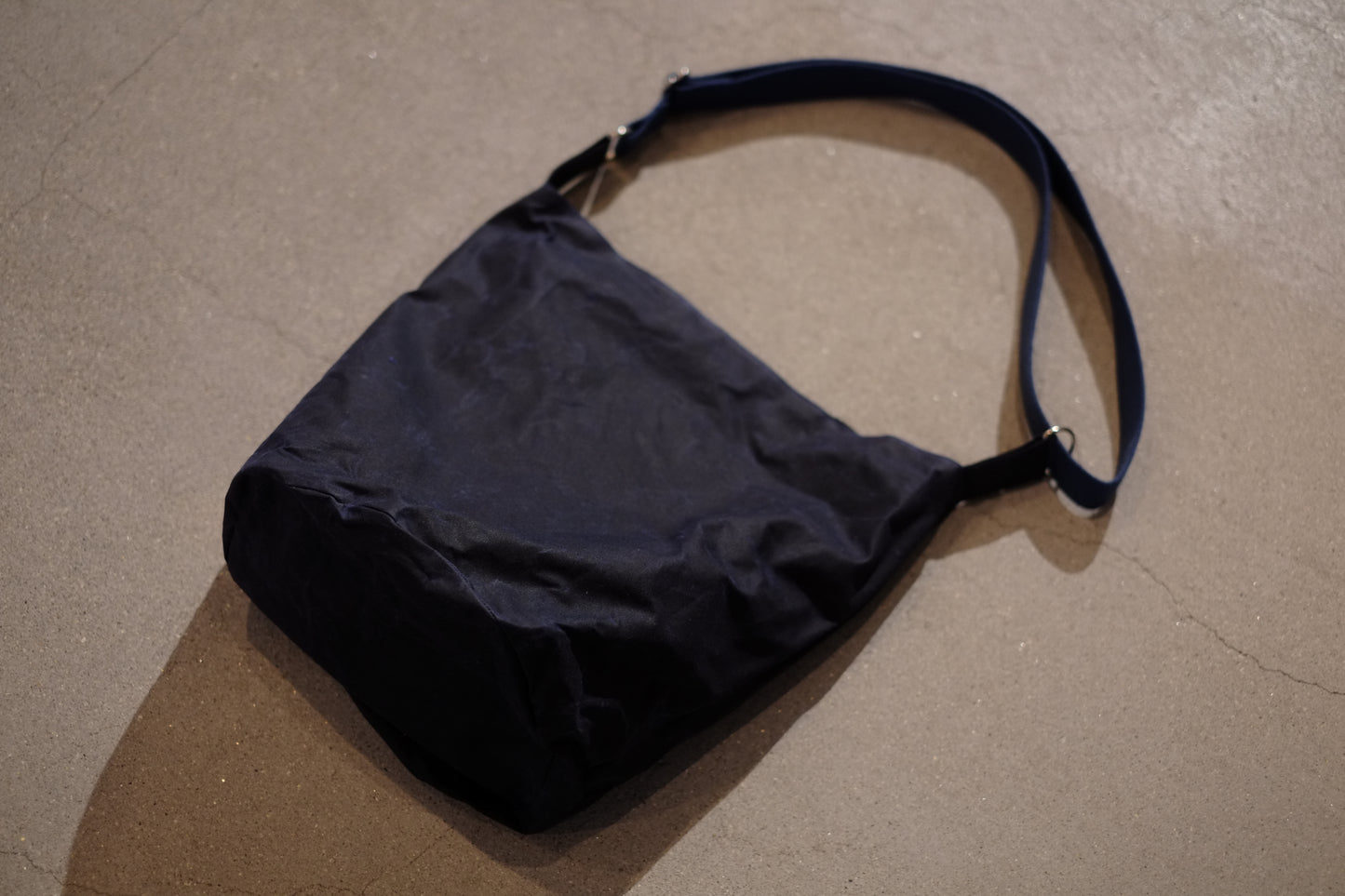 vanessa bullick / medium oilskin bucket bags