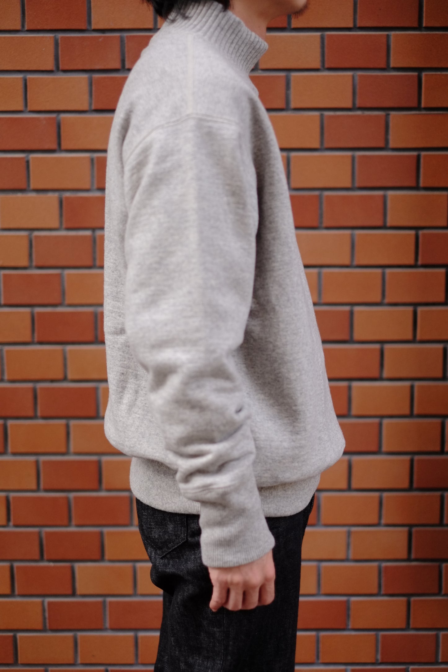 24AW slopeslow / スロープスロー "turtle neck sweatshirt”