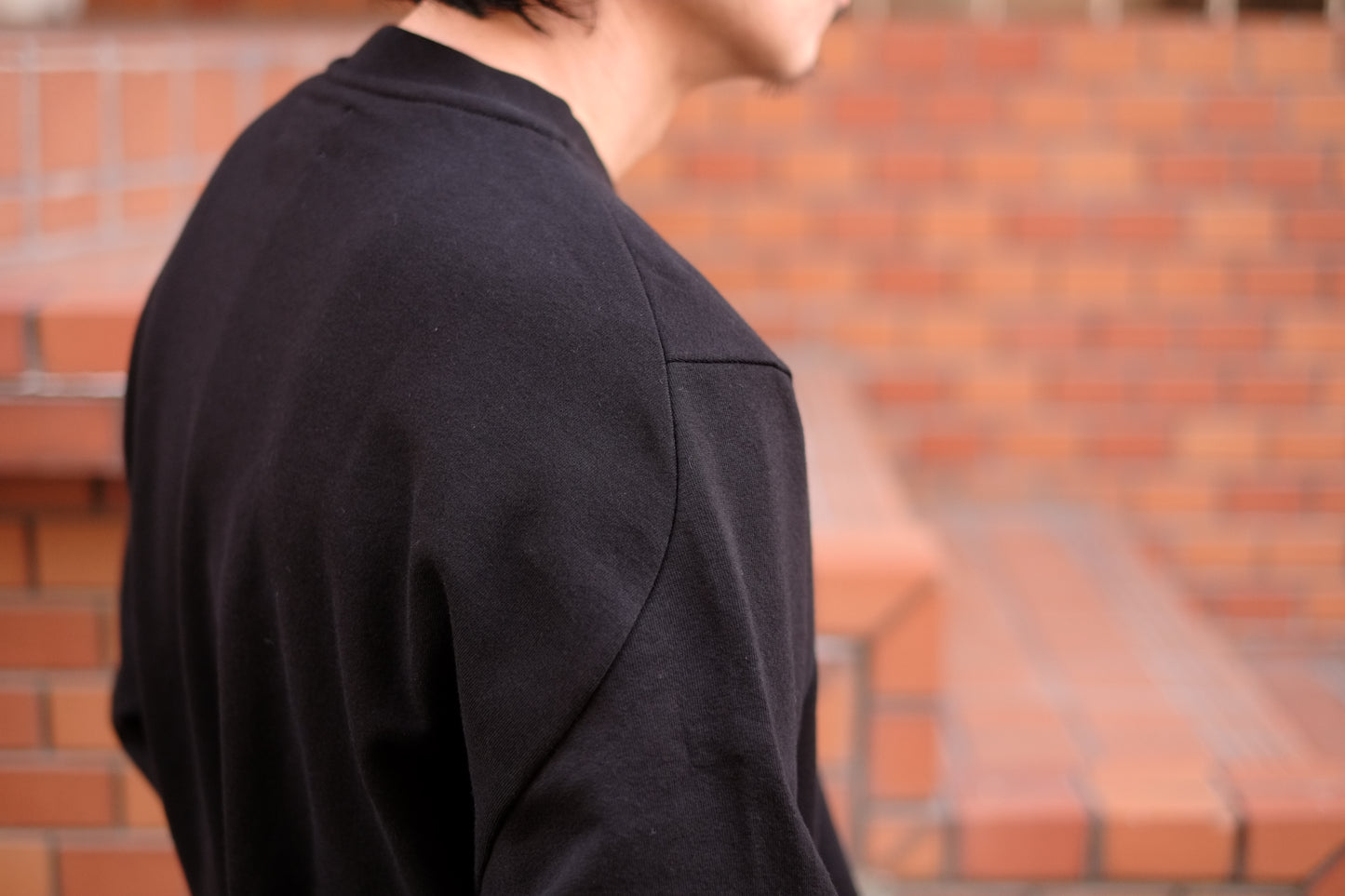 WONDER ROOM / ワンダールーム "Crew Sweat Shirt"