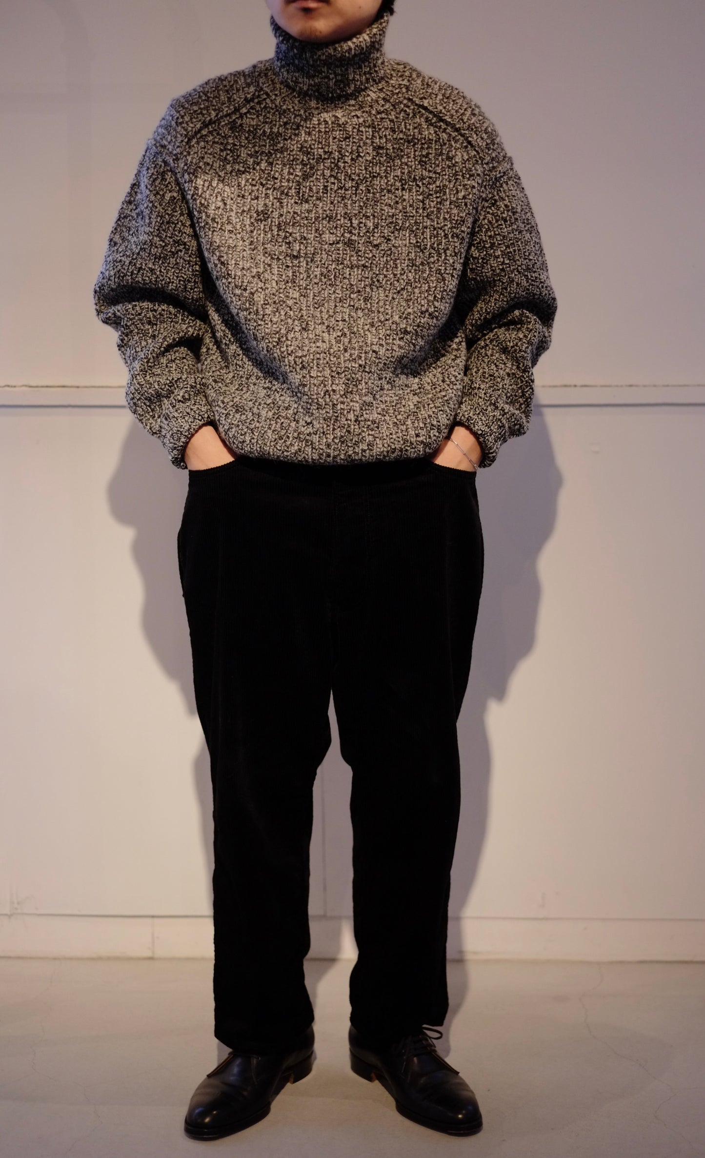 slopeslow / スロープスロー "turtle neck sweater"