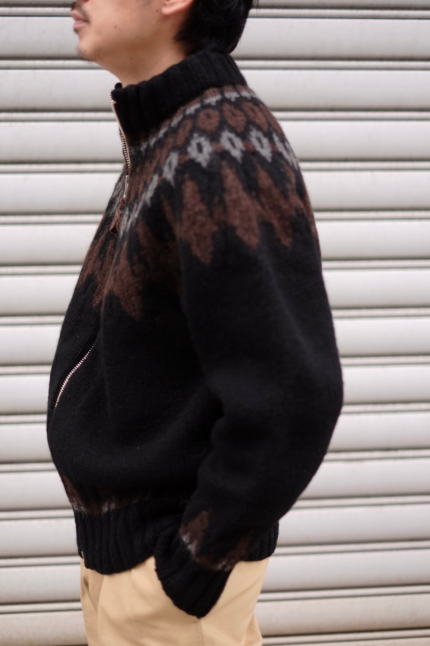 slopeslow / スロープスロー "Lopi sweater zip jacket”