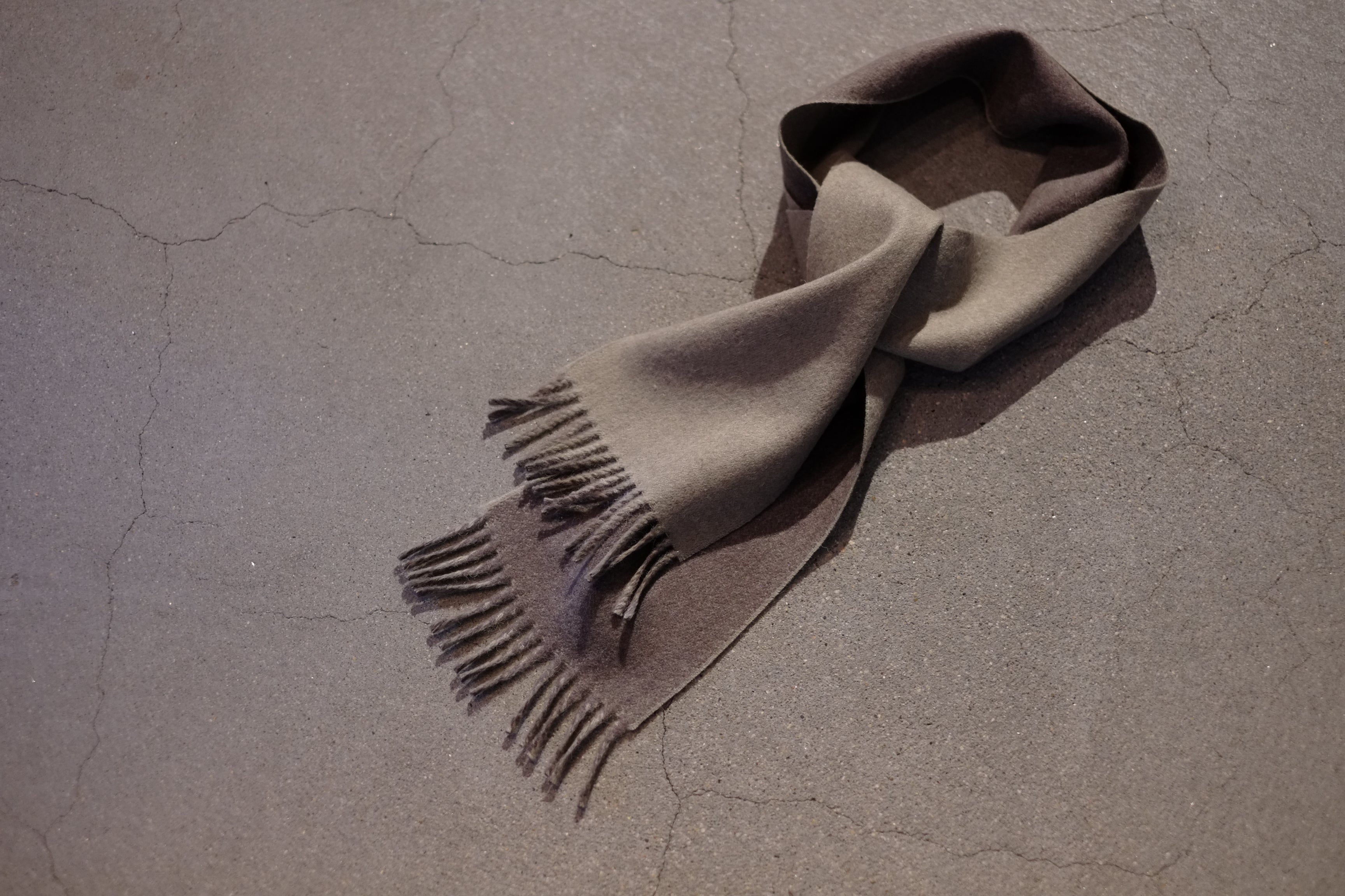 25AW The Inoue Brothers - Two Colour Brushed Neck Scarf – CREUSEURS