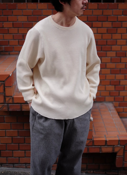 COLLECTION 003 WONDER ROOM ESSE - The Waffle