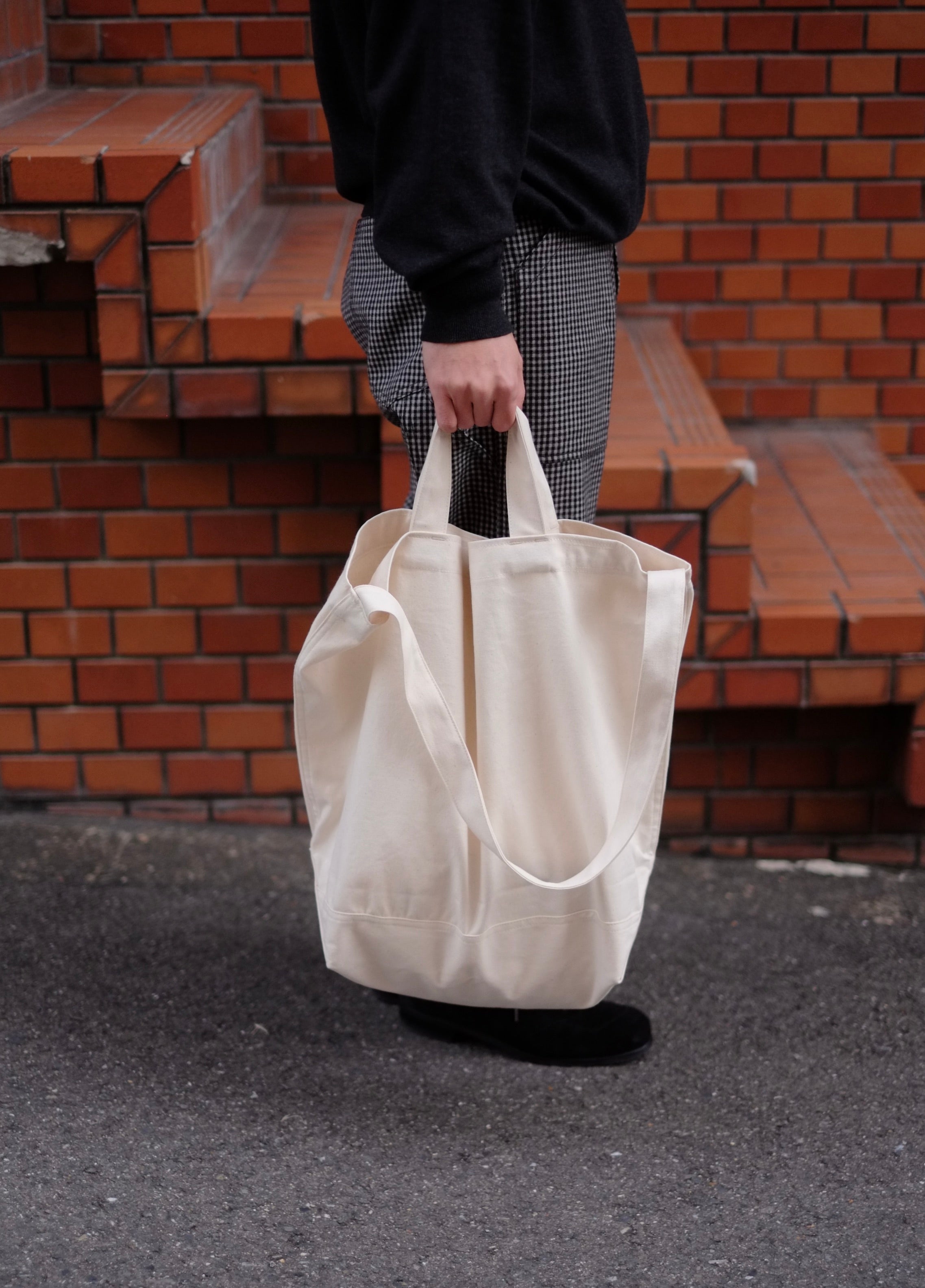 ◆新品◆SASSAFRAS / Whole Tool Bag 直営店限定カラー SASSAFRAS Whole Tool Bag Canvas 2Way Tote | kado〔カド オノミチ〕