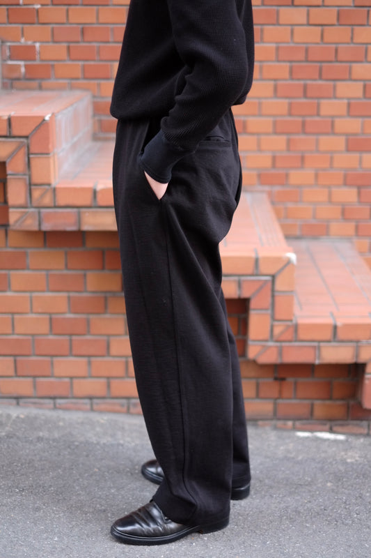 COLLECTION 003 WONDER ROOM ESSE - The Step