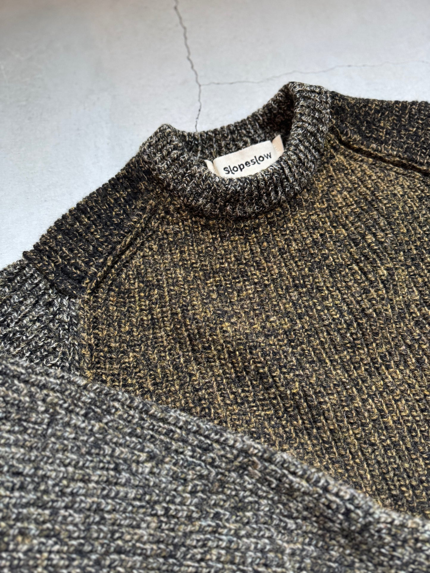 25AW slopeslow - crew neck sweater