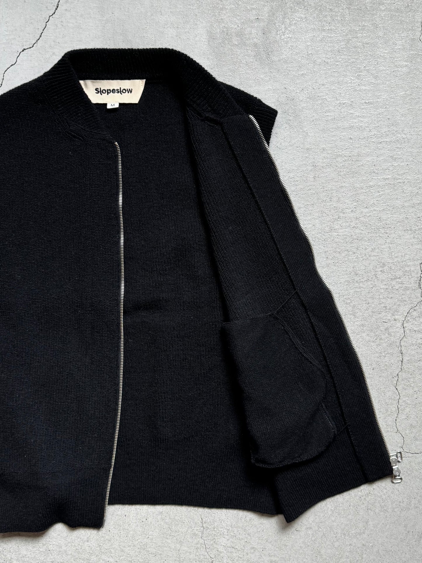 25AW slopeslow - zip front vest